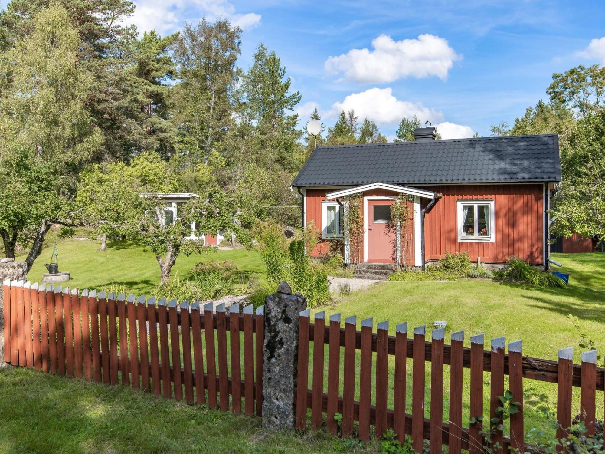Holiday Home Bredasjoe By Interhome Gnitteryd Dış mekan fotoğraf