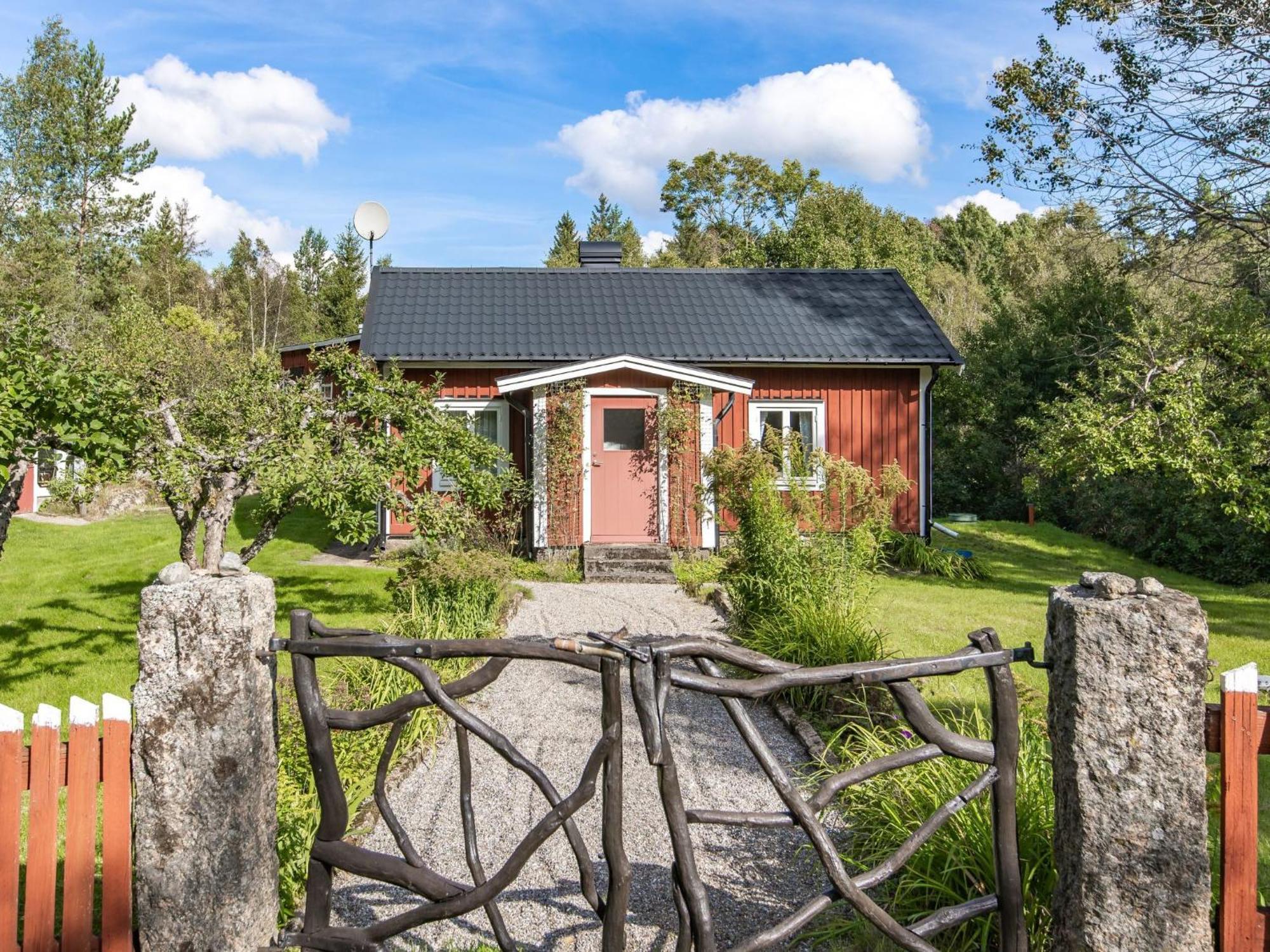 Holiday Home Bredasjoe By Interhome Gnitteryd Dış mekan fotoğraf